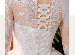 Luxury Big Sweep Train Wedding Dress Plus Size Lace Gown