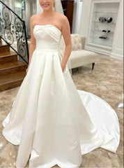 White Strapless Bow-Back Pearls A-Line Wedding Dress Off Shoulder Charming No With Wedding Veil And Gloves