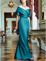 Sheath / Column Mother of the Bride Dress Wedding Guest Elegant Party Off Shoulder Floor Length Satin Short Sleeve with Ruching Solid Color