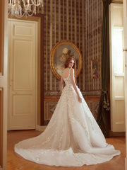 Gorgeous Ivory Sweetheart Applique Straps A-Line Wedding Dress Prom Dress Evening Dress HZ1024