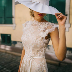 Customized Vintage Champagne Lace Bohemian Wedding Dress A Line Cap Sleeve Sexy Backless Bridal Gown