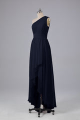High Low One Shoulder Chiffon bruidsmeisje jurken