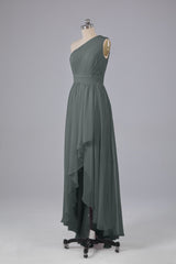 High Low One Shoulder Chiffon bruidsmeisje jurken