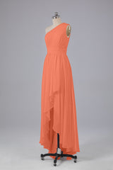High Low One Shoulder Chiffon bruidsmeisje jurken