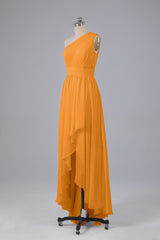 High Low One Shoulder Chiffon bruidsmeisje jurken