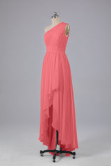 High Low One Shoulder Chiffon bruidsmeisje jurken