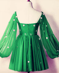 Short Green Puffy Sleeves Dress With Daisy Flowers