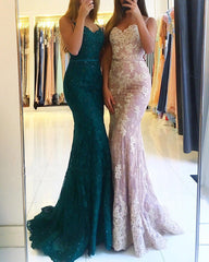 Spaghetti Straps V-neck Mermaid Evening Dresses Lace Appliques Prom Gowns