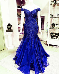 Elegant Lace Appliques V-neck Off The Shoulder Mermaid Prom Dresses