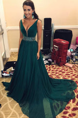 Hunter Green Chiffon Prom Long Dresses Beaded V-neck