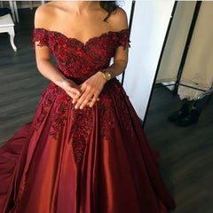 Elegant Flower And Lace Appliques V Neck Satin Prom Dresses