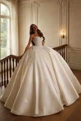 Strapless Satin Wedding Dress Sweetheart Illusion Lace Corset Bridal Dress Cathedral Train with Beadings