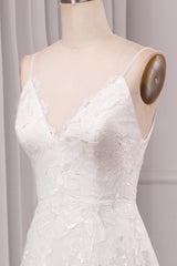 Ivory A Line Spaghetti Straps Lace Chapel Train Sparkly Bridal Dresses With Slit V-neck