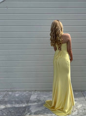 Yellow Sheath Stain Prom Dress Leg Slit Ruched Strappy Evening Gown
