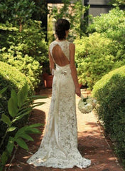 Lace Sheath/Column V-Neck Wedding Dresses With Bow(S) Sweep Train Sleeveless Elegant