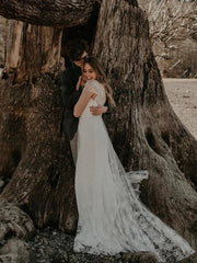 Fabulous Tulle Appliqued Mermaid V-Neck Cap Sleeves Sweep Train Wedding Dresses Beautiful