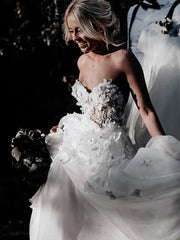 Wholesale Stunning Sweetheart A-line Wedding Dresses Tulle Appliqued Gowns Off Shoulder Floor Length Charming