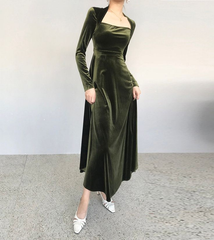 Long Sleeves Green Velvet Prom Dress A Line Evening Party Dress 2436
