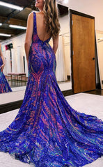 L1309 - Sexy V-Neck Backless Spaghetti Straps With Sweep Train Prom Formal Party Evening Dress