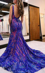 L1309 - Sexy V-Neck Backless Spaghetti Straps With Sweep Train Prom Formal Party Evening Dress