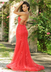 The Dutchess Gown - Red - FINAL SALE