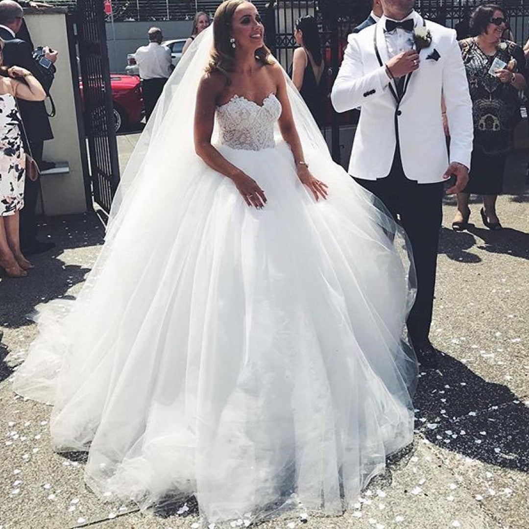Lace Sweetheart Tulle Ball Gowns Wedding Dresses