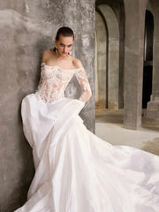Gorgeous Lace Off-the-shoulder Long-sleeve Design A-Line Wedding Dress Ball Gown Prom Dress Evening Dress HZ1024