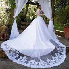 Ball Gown Vintage Wedding Dresses with Sleeves Appliques Crystals Long Train