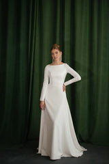 Long Sleeve And High Back Wedding Dress Simple Winter Bridal Gown Reception Dress Modest Wedding Dress With Train