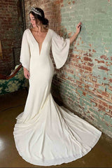 Long V-Neck Chiffon Puff Sleeves Beach Ivory Bridal Dress Mermaid