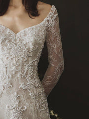 Long Sleeves Sheath Wedding Dresses Lace Appliqued Gowns TN236