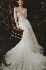 Long Sleeves Sheath Wedding Dresses Lace Appliqued Gowns TN236