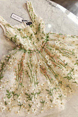 Lovely Flowers Straps Short Prom Dresses Lace Homecoming Dresses HD0122
