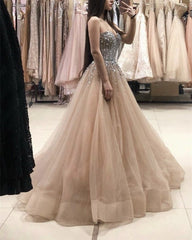 Luxury Sequins Beaded Sweetheart Tulle Prom Long Dresses