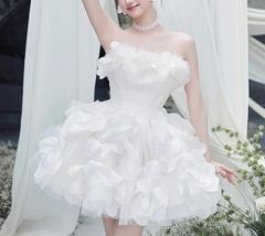 Beauty White Strapless Short Prom Dress Back to School Outfits Homecoming Dress Quinceanera Dress Party Dress HZ0319