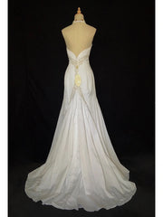 Elegant Prom Dress Halter Pleated Prom Gown Evening Dress Birthday Party Dress Wedding Dress HZ0319