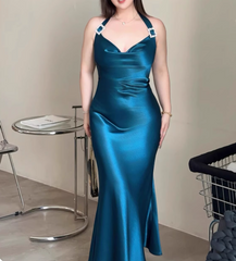 Elegant Prom Dress Halter Prom Gown Evening Dress Party Dress Gala Dress HZ0319