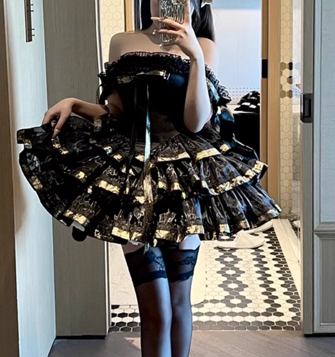 Cute Short Prom Dress Off Shoulder Pleated Tiered Homecoming Dress Birthday Party Dress HZ0319