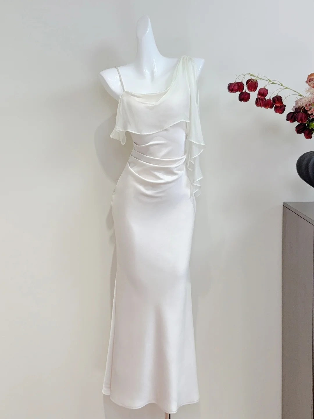 Minimalist Prom Dress Asymmetrical Neck Pleated Mermaid Cocktail Dress Birthday Party Outfits HZ0319