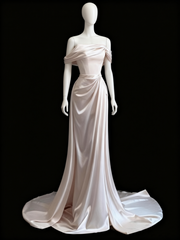 Minimalist Wedding Dress Off Shoulder Pleated Wedding Dress HZ0319