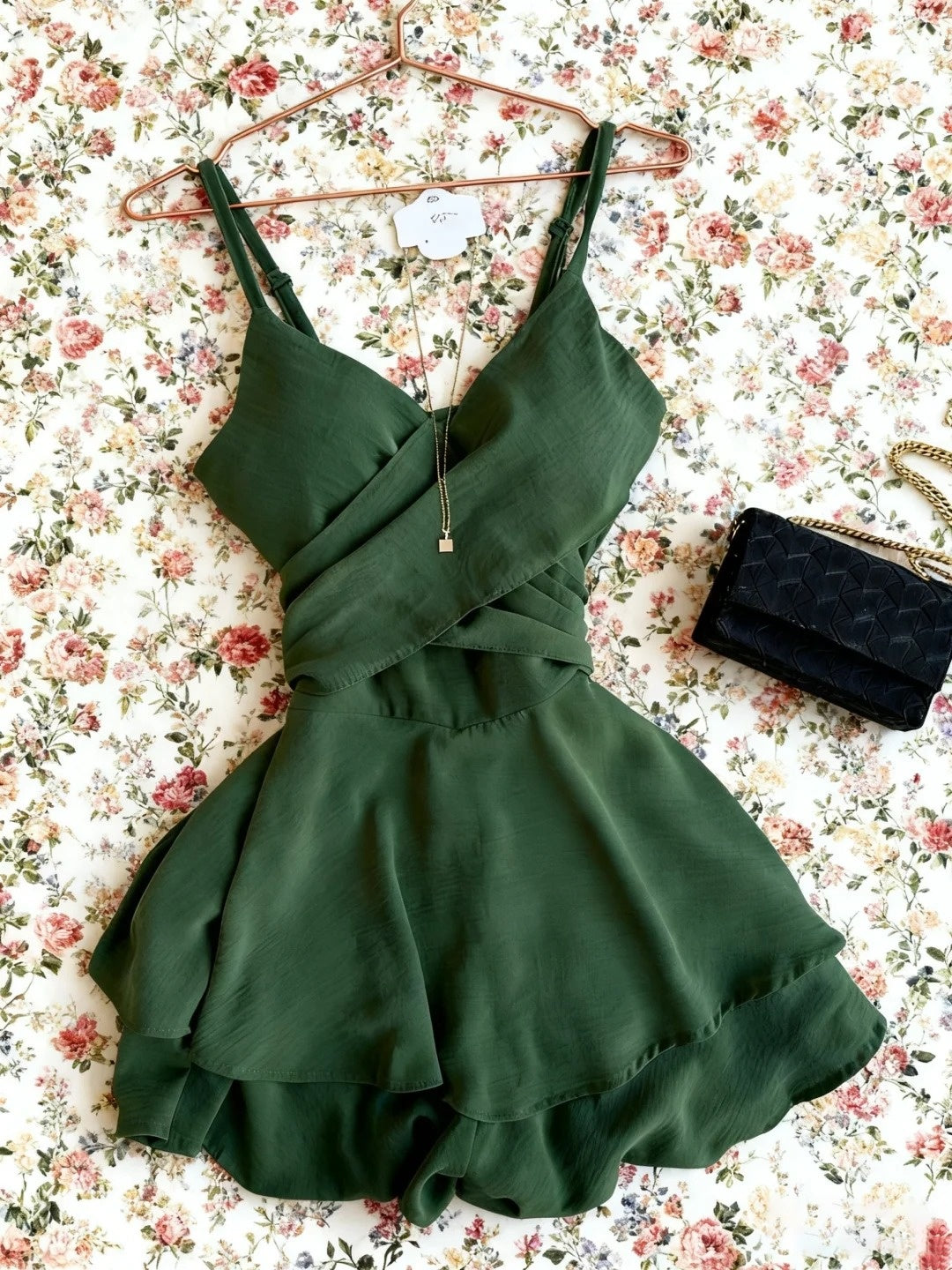 Stunning Homecoming Dress Spaghetti Straps Pleated Short Prom Dress Birthday Party Dress Cocktail Dress HZ0319