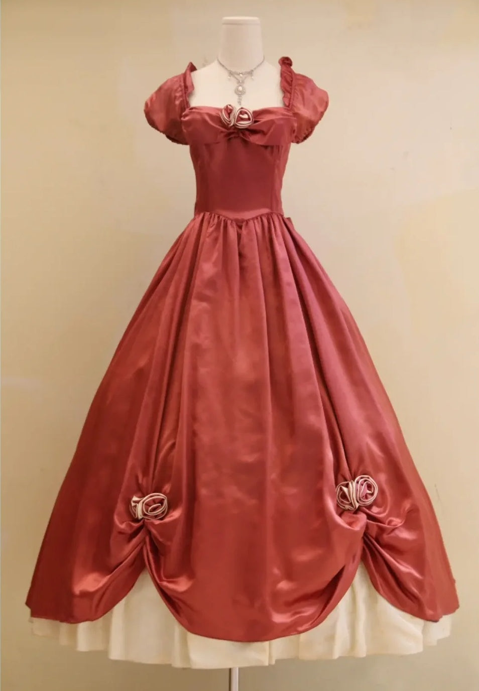 Elegant Prom Dress Square Neck Pleated Ball Gown Evening Dress Birthday Party Dress Quinceanera Dress HZ0319