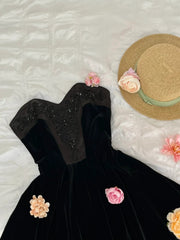 New Arrival Homecoming Dress Black Sweetheart Flower Pleated Short Prom Dress Birthday Party Dress Cocktail Dress HZ0319