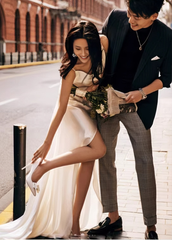 Minimalist Wedding Dress V-neck Slit Wedding Dress HZ0319
