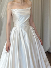 Minimalist Wedding Dress Strapless Pleated Wedding Dresses HZ0319