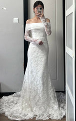 Stunning Wedding Dress Off Shoulder Long Sleeves Pleated Wedding Dress HZ0319