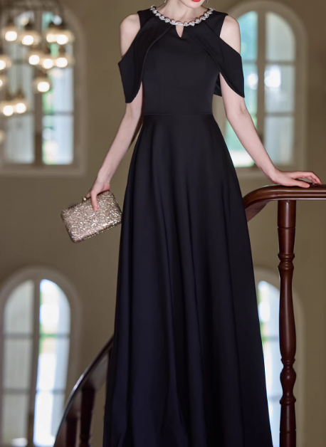MInimalist Prom Dress Black Crew Neck Gala Dress Evening Dress Formal Dress HZ0319