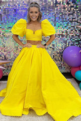 Two-Piece Green Puff Sleeve Tie-Back Long Prom Dress