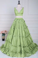 Two-Piece Green Taffeta V-Neck Ruffle Ball Gown
