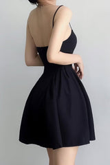 Chic Black Spaghetti Straps A-Line Scoop Satin Short Homecoming Dress